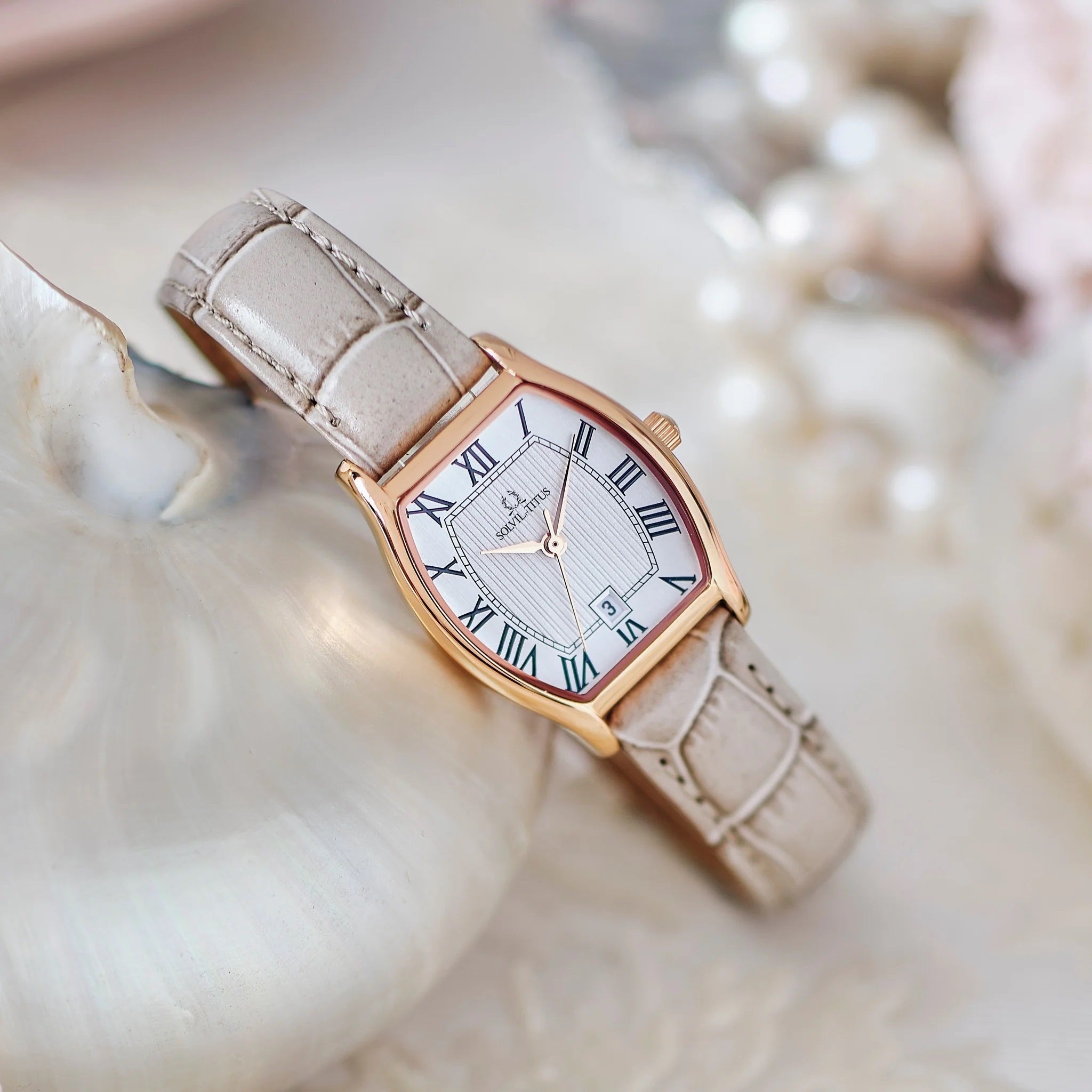 Barista 3 Hands Date Quartz Leather Watch W06-02825-013